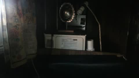 Snapshot of wigper chatting on 05.18.26 wigper online show from 05.18.26