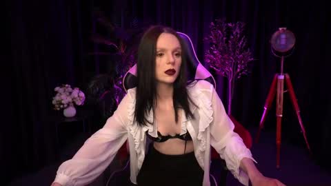 Alice online show from 04.18.26