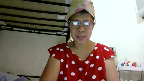 Snapshot of wildbrownchick69 chatting on 05.12.26 WildChick online show from 05.12.26