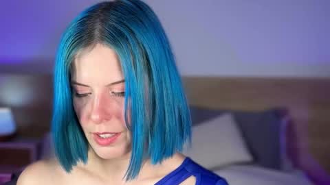 Snapshot of wildfairiesheaven chatting on 10.13.25 OF JunoHoly online show from 10.13.25