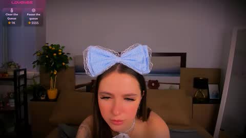 Kara online show from 10.15.25