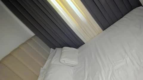 CHRISTINE online show from 02.22.25