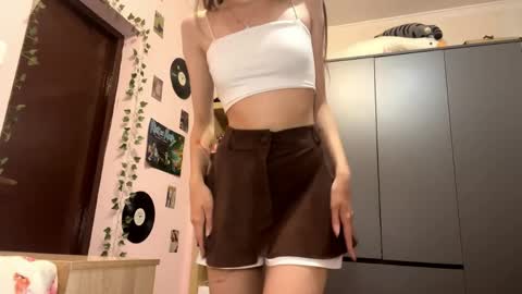 wildpeachh online show from 04.22.26