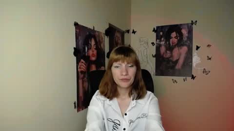 Snapshot of wildsoul8 chatting on 06.15.26 Rosalinda online show from 06.15.26
