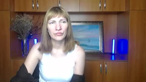 Snapshot of wildsoul8 chatting on 07.04.26 Rosalinda online show from 07.04.26