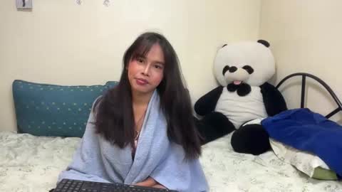 Rhean online show from 11.18.25