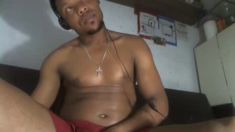 Snapshot of wilfer484725 chatting on 02.20.25 wilfer online show from 02.20.25