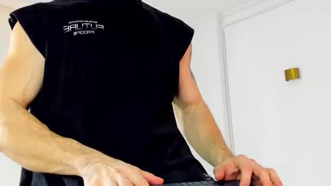 will_ferrari300 online show from 12.19.25