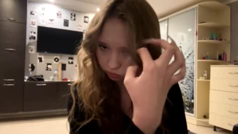 Olivia online show from 12.22.25