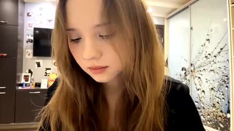 Olivia online show from 02.24.26