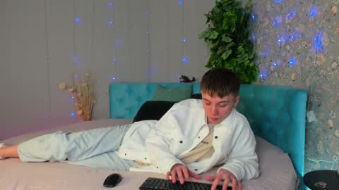 will online show from 01.22.25