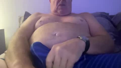 Snapshot of willieb777 chatting on 10.04.25 willieb777 online show from 10.04.25