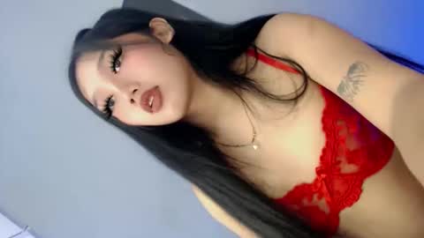 LE XI online show from 01.13.26