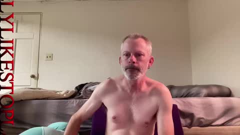 Twisted Will online show from 01.11.25