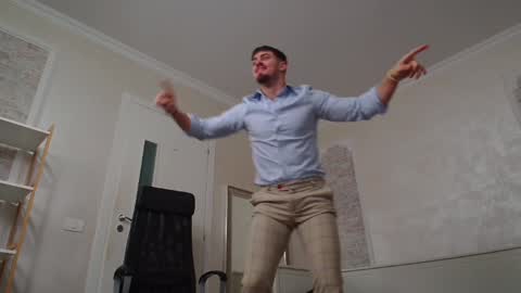 WilsonJules online show from 01.04.25