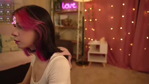 Winaria online show from 11.18.25