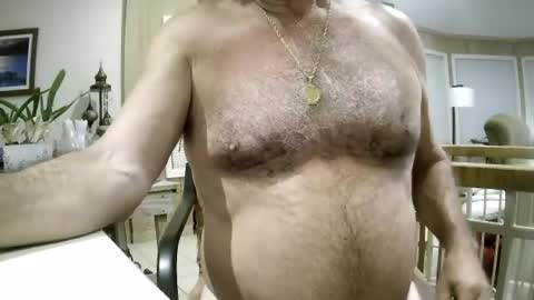 Snapshot of winedog2020 chatting on 06.14.26 Gundja Man online show from 06.14.26