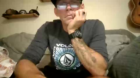 wingnutt765733 online show from 12.04.25