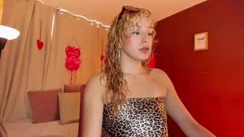 Wini Fer online show from 02.08.26