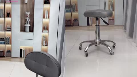 Snapshot of wink_weiwei chatting on 04.11.26 CN WEIWEI online show from 04.11.26