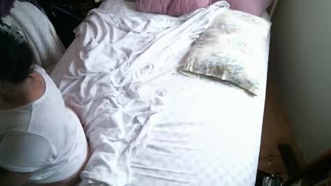 Snapshot of winnieatplay chatting on 02.15.26 Winnie online show from 02.15.26