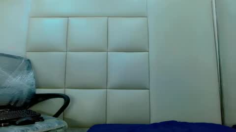 Snapshot of winnybarness chatting on 10.26.25 WinnyBarness online show from 10.26.25