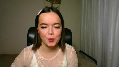 Emma  online show from 09.25.25