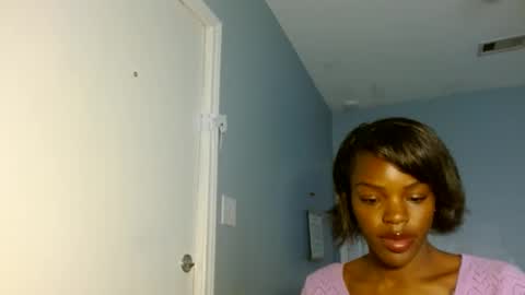 Snapshot of wishhwashy22 chatting on 12.09.24 Chanel online show from 12.09.24