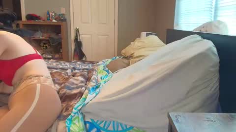 Snapshot of witchbitchmommy chatting on 03.09.26 witchbitchmommy online show from 03.09.26