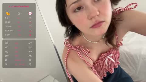 Snapshot of witches_curves chatting on 01.20.25 Nemo online show from 01.20.25