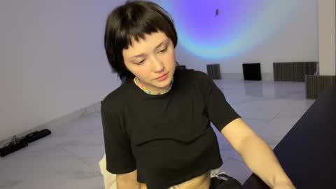 Snapshot of witches_curves chatting on 02.26.25 Nemo online show from 02.26.25