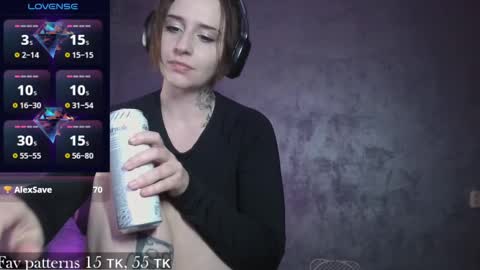 Kiara online show from 02.12.25