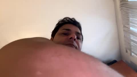 Snapshot of witebull83 chatting on 12.04.24 Witebull online show from 12.04.24