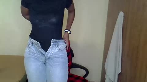 girlie o online show from 01.10.25