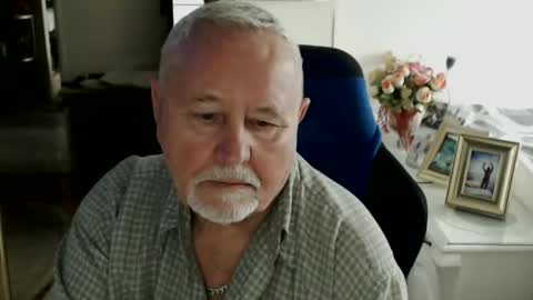 wlodek165 online show from 04.13.26