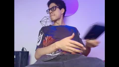 Snapshot of wolfan_sky chatting on 10.24.25 W O L F online show from 10.24.25