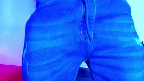  W O L F  online show from 02.17.26