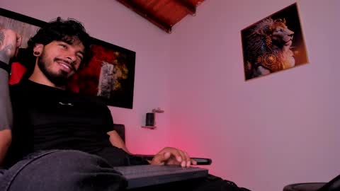 Snapshot of wolferatus chatting on 04.07.26 wolferatus online show from 04.07.26