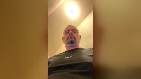 Snapshot of wombraider863 chatting on 02.25.26 wombraider863 online show from 02.25.26