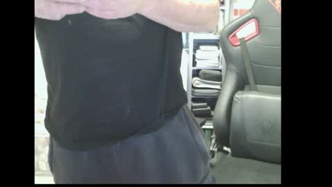 Snapshot of womenizzeer chatting on 01.09.26 Adam online show from 01.09.26