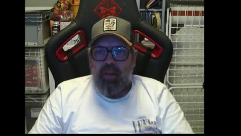 Snapshot of womenizzeer chatting on 02.18.26 Adam online show from 02.18.26