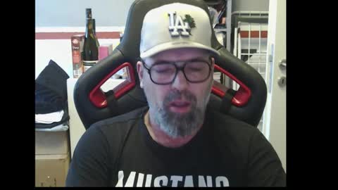 Snapshot of womenizzeer chatting on 03.13.26 Adam online show from 03.13.26