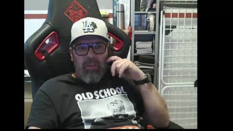 Snapshot of womenizzeer chatting on 03.17.26 Adam online show from 03.17.26