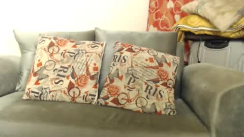 SHENIEL RODRIGUEZ online show from 12.26.24