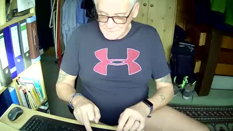 Snapshot of wonneprop10 chatting on 02.22.25 Always Horny online show from 02.22.25