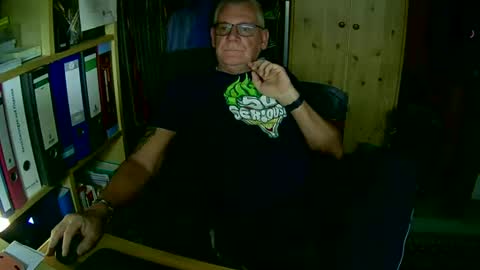 Snapshot of wonneprop10 chatting on 03.09.25 Always Horny online show from 03.09.25