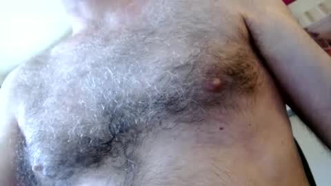 Snapshot of woodiesays chatting on 02.09.25 WoodieSays online show from 02.09.25