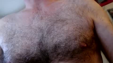 Snapshot of woodiesays chatting on 10.12.25 WoodieSays online show from 10.12.25