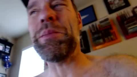 Snapshot of woodiesays chatting on 01.14.26 WoodieSays online show from 01.14.26