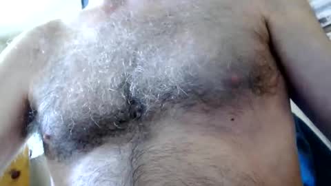 Snapshot of woodiesays chatting on 03.19.26 WoodieSays online show from 03.19.26